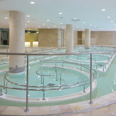 T2 - Cosy 400m Des Thermes Cazaubon